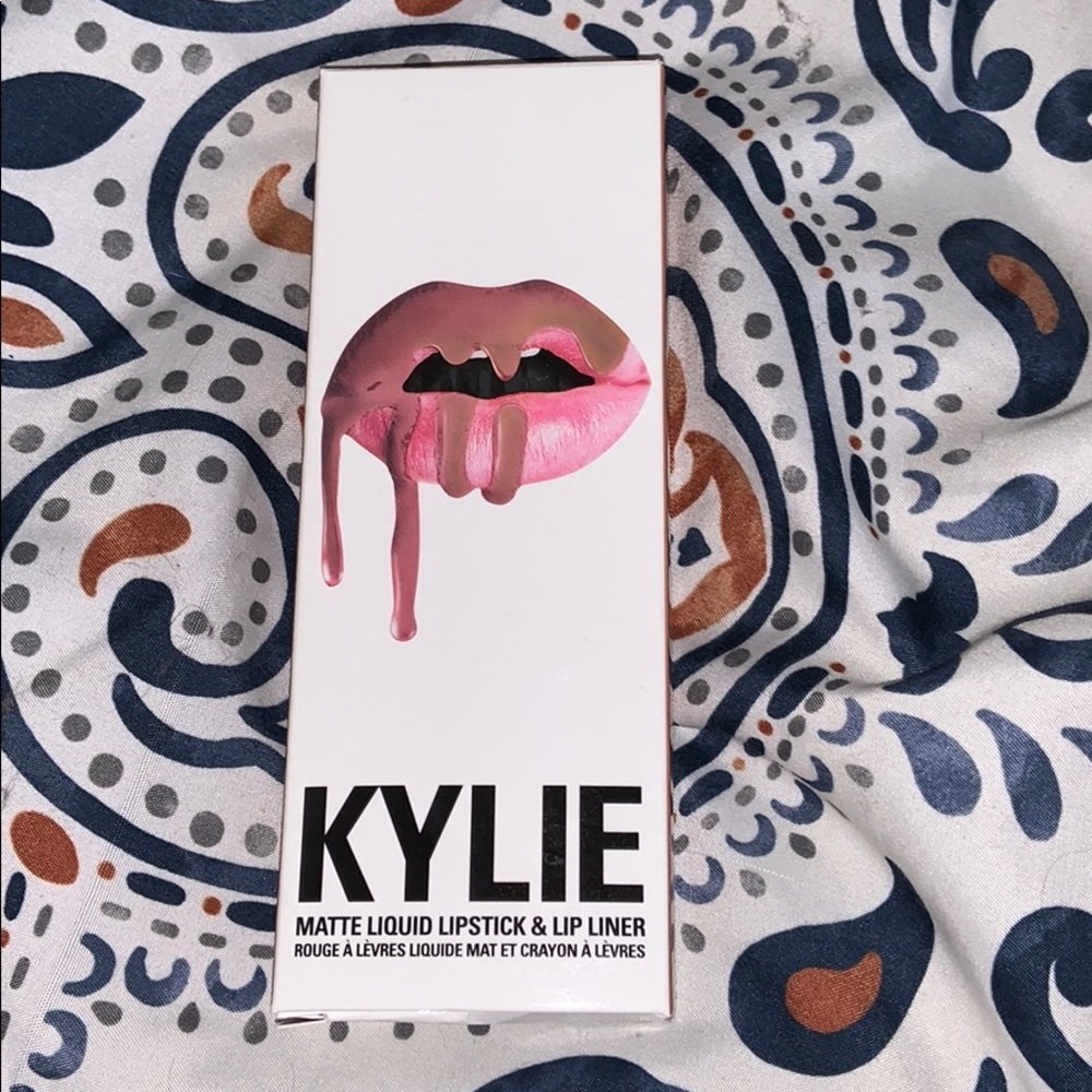 Never used liquid lip